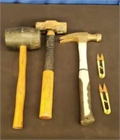 Box, 3 Hammers, 2 Mini Shears