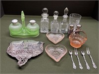 THREE SMALL CRYSTAL DECANTERS, GREEN FROSTED