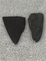 (2) ARROWHEADS  LARGEST 1 7/8in TALL