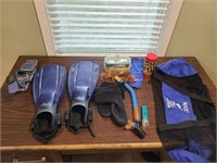 Dive Starter Kit Weights, Flippers, Flashlight