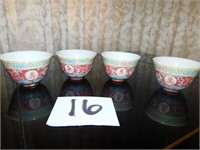 4 JAPANESE PORCELIAN TEA/SAKE CUPS