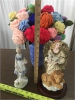 Vase w/ crochet Flowers, angel & Statue