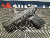 Springfield XDM-9 Compact 9X19 Pistol
