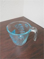 TEAL PYREX 100TH ANNIVERSARY MEASURING CUP