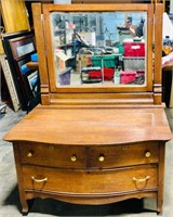 Antique Dresser w/ Detachable Mirror - 60"x42"x20"
