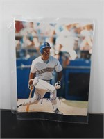 1988 Seattle Mariners Autographed 8X10 Picture