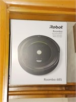 Roomba 685, Genius Floor Cleaner