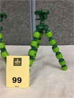 Lot of 4 Flexible Green Tripods, 11 inches