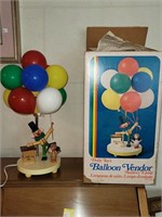 Vintage Balloon Vendor lamp w/box