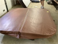 Marquis Hot tub cover.  84.5 inches x 84.5 inches