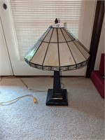 Table Lamp w/ Decorative Glass Shade