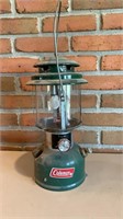 Vintage Coleman 220H lantern