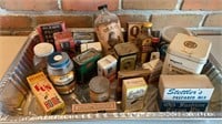 Assorted vintage kitchen tins/bottles