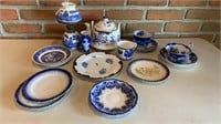 Assorted blue pattern china, oil lamp, teapot,