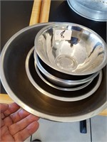 lot 6 asst. stainless bowls