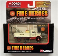 Corgi Fire Heroes 1935 Mack Truck