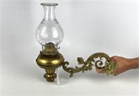 Wall Mount Oil Lamp w/ Cast Brass Arm Bracket