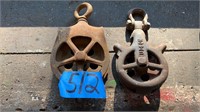 Antique pulleys
-Hudson 6 77
-unmarked