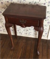 Small cherry Queen Ann foyer table