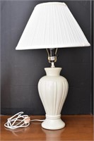 Cream Porcelain Table Lamp w/Shade