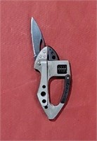 POCKET KNIFE AND WRENCH