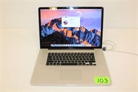 Apple Macbook Pro 17" 1920x1200,