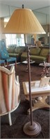 Floor lamp with swing arm