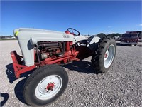 FORD FERGUSON TRACTOR-GOOD STRONG RUNNING