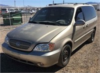 2005 Kia Sedona