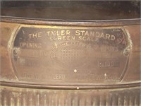 Antique Tyler Standard Screen Scale
