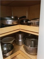 Pots and pans, Bundt pan, steamer etc