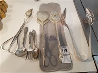 Silver plated serving utensil set