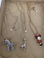 3 Cnt Bejeweled Necklaces
Minnie Mouse, Zebra,