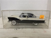 1955 Ford Fairlane. Die cast Collectable. In