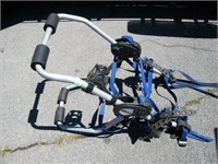 Thule bike rack - trunk mount
