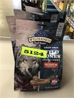 4 blue wilderness medium dog dental chews