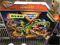 Monster jam dueling dragon toy