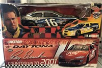 2 PC DIE CAST NASCAR, TED MUSGRAVE, #19