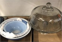 PYREX NESTING MIXING BOWLS, CAKE STAND
