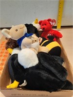 Beanie babies and stuffed animals