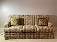 Craftmaster Furniture Inc. Sofa