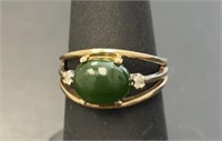 10 KT Vintage Jade Ring