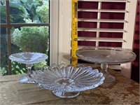 3 Pedestal Display Dishes