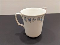 Vintage Royal Albert "Memory Lane" Mug