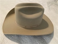 AQHA Resistol Self-Conforming 6X Beaver Hat