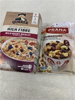 QUAKER INSTANT OATMEAL WILD BERRY MEDLEY 8 PACK