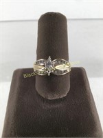 14k ring with diamonds size 7