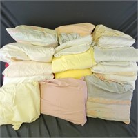 Group of Sheet Sets - mostly Fulls and Queen