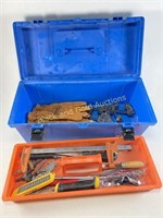 Builder’s Square plastic toolbox and contents