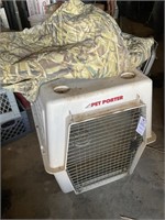 Large Dog Kennel w/ Cover